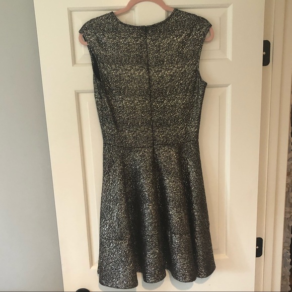 Black and gold speckled dress - Picture 3 of 5